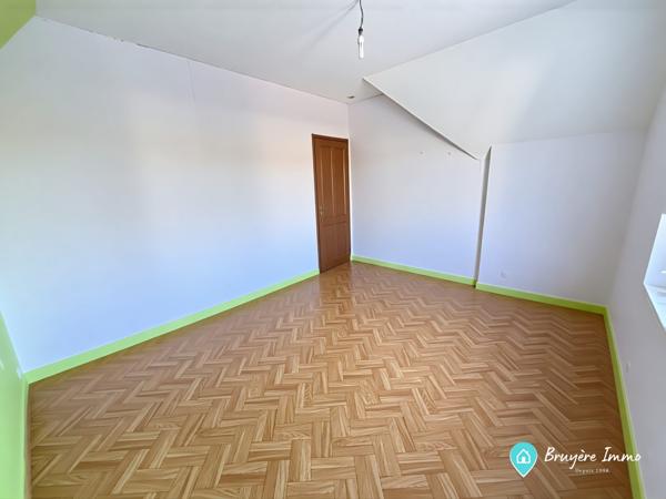 Maison mitoyenne 1 côté à vendre, 4 pièces - Hirson 02500