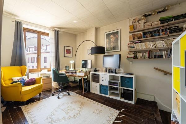 Maison à vendre 4 pièces GEX (01) - 97m2 (au sol) avec balconnet et cave (14m2)