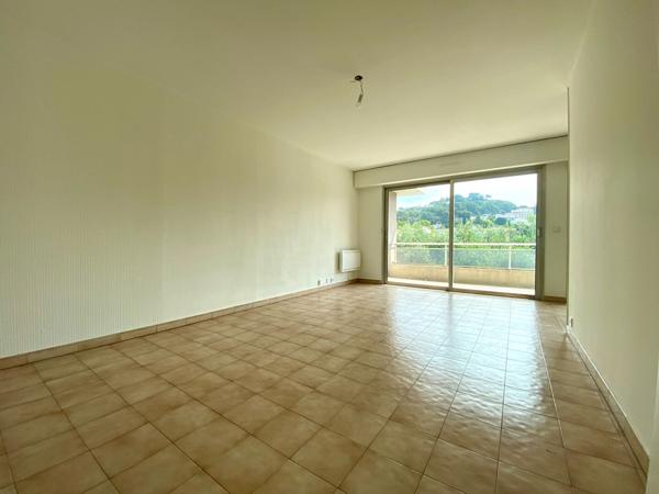 Appartement Mougins 3 pièce(s) 61.80 m2