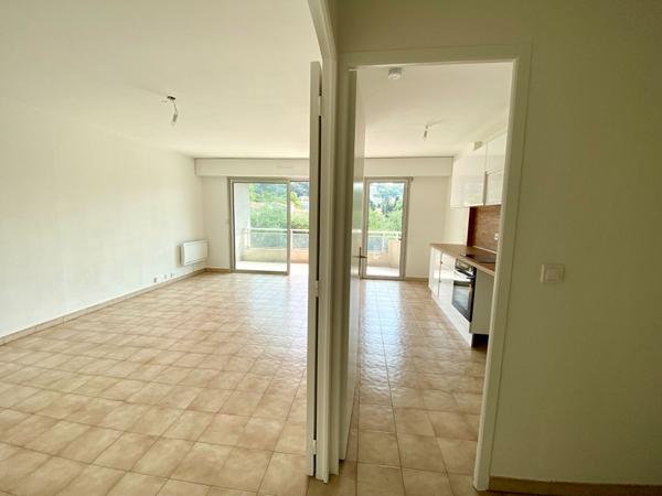 Appartement Mougins 3 pièce(s) 61.80 m2