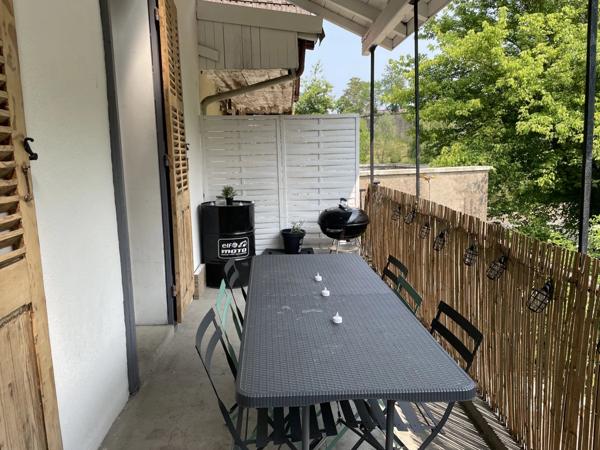 Aveyron, maison de deux appartements