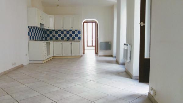 Appartement à louer à CARPENTRAS (84200).