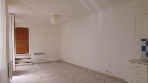Appartement à louer à CARPENTRAS (84200).