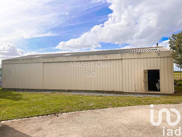 Maison à vendre 6 pièces 175 m² Fontaine-Chalendray