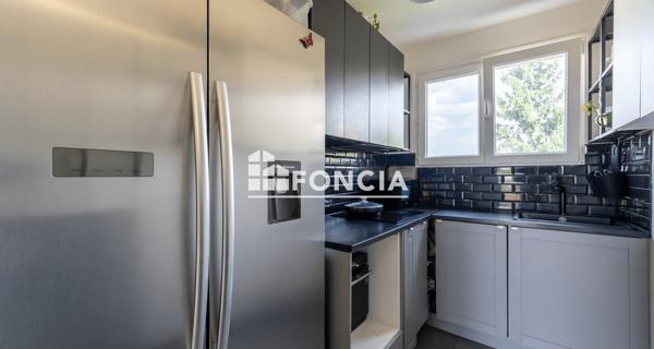 À vendre Appartement 4 pièces 64 m² - Rueil-malmaison 92500