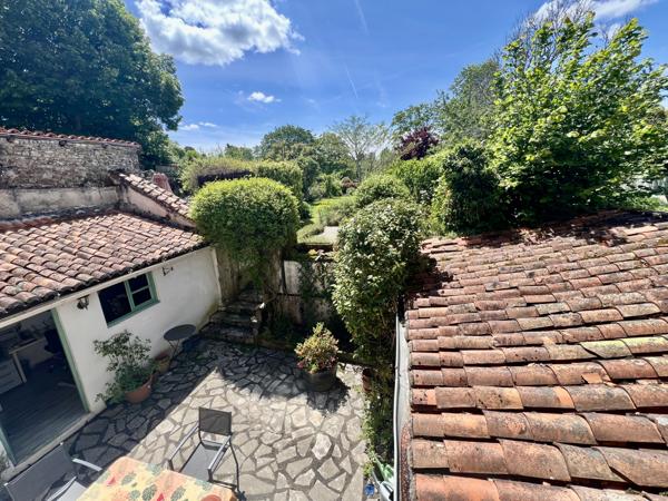 Maison à vendre à Bussière-Badil (24360) - Dordogne