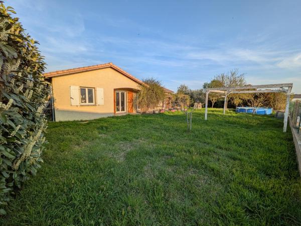 Maison familiale 3 chambres avec bel extérieur