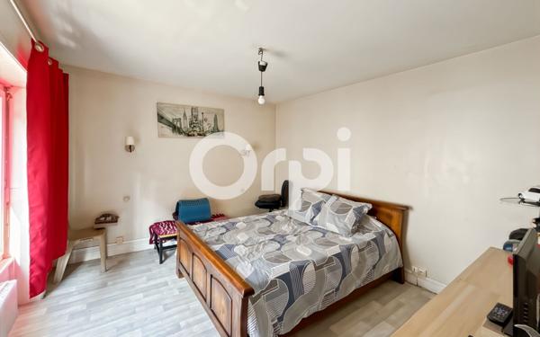Immeuble à vendre    6 pièces •  Boulogne-sur-Mer