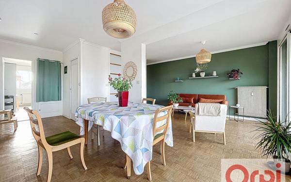 Appartement à vendre    3 pièces • 74,51 m2 Villeurbanne