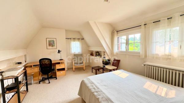 Maison à vendre 8 pièces LA CELLE SAINT CLOUD (78)