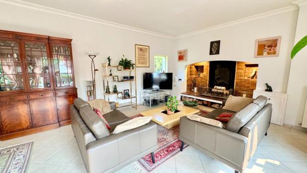 Maison à vendre 8 pièces LA CELLE SAINT CLOUD (78)