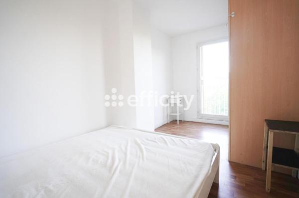 Appartement
         4 pièces
        - 62 m² Exclusivité 210 000 € *