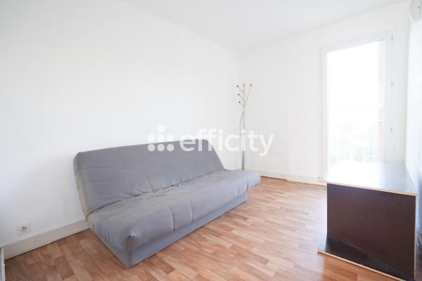 Appartement
         4 pièces
        - 62 m² Exclusivité 210 000 € *