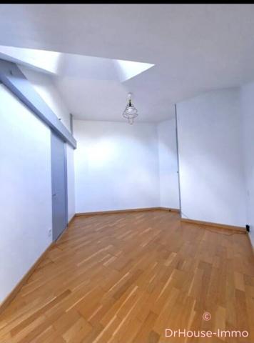 Maison à vendre 7 pièces de 140 m²