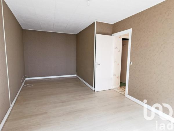 Immeuble à vendre 138 m² La Châtre
