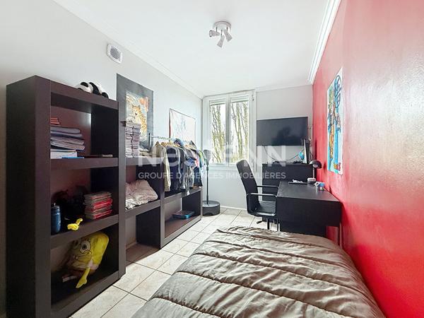 Appartement 4 pièces 2 chambre avec une cave - 69500 BRON