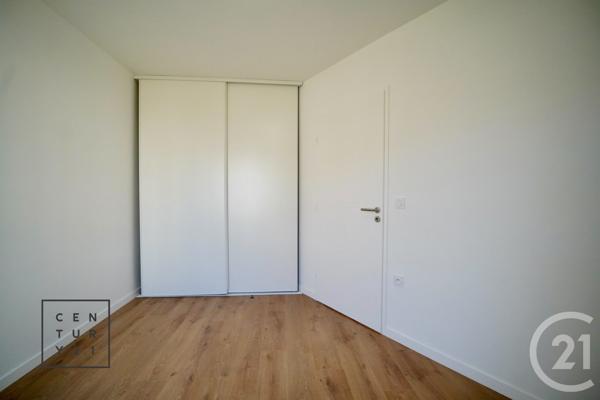 Appartement F4 à vendre  4 pièces - 77,97 m2 SERRIS - 77