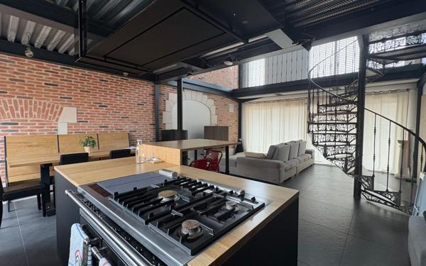 Maison à vendre    4 pièces •  L'Houmeau