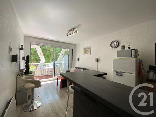Appartement T2 à vendre  2 pièces - 37,26 m 2   LA GRANDE MOTTE  - 34