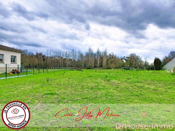 Terrain à vendre de 2 389 m²