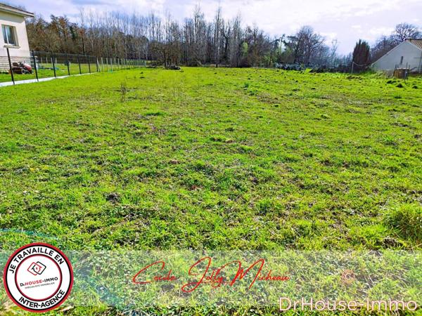 Terrain à vendre de 2 389 m²