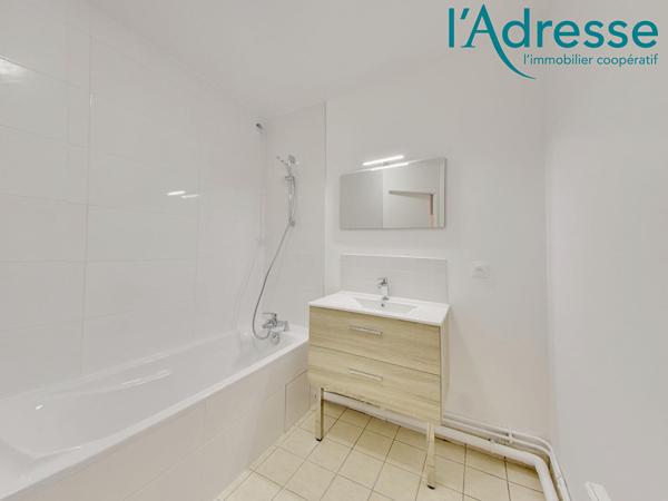 Appartement NOISY LE GRAND - 3 pièces - 74 m2