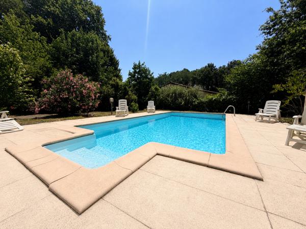 MAISON FAMILIALE AVEC PISCINE Détails des diagnostics énergétiques