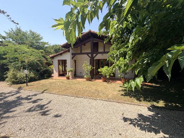 MAISON FAMILIALE AVEC PISCINE Détails des diagnostics énergétiques