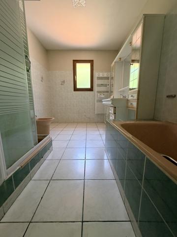 MAISON FAMILIALE AVEC PISCINE Détails des diagnostics énergétiques