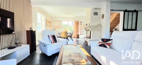 Maison à vendre 7 pièces 148,25 m² Notre-Dame-d'Oé