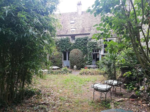 2  maisons,  Rochefort En Yvelines, 8 pièces, 184 m2