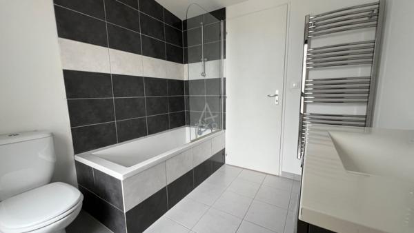 Maison récente 3 chambres