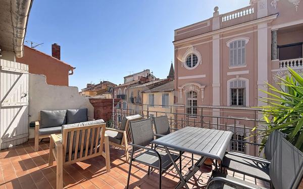 Appartement à vendre    4 pièces • 70 m2 Fréjus