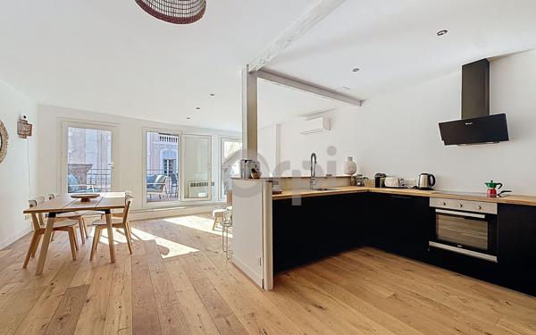 Appartement à vendre    4 pièces • 70 m2 Fréjus