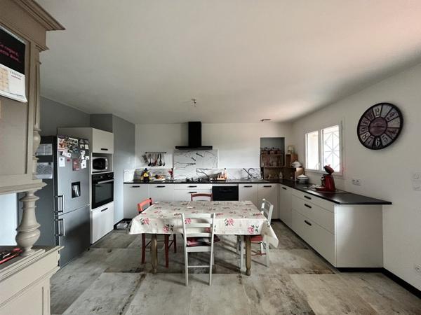 Maison à vendre |  Le Pizou |  5 pièces | 119 m²