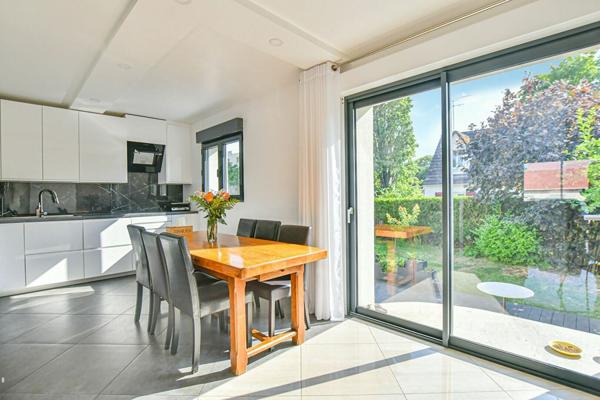 Maison à vendre    5 pièces •  Boissy-Saint-Léger