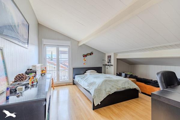Maison à vendre |                                       Libourne |                                        7 pièces  |  198 m²