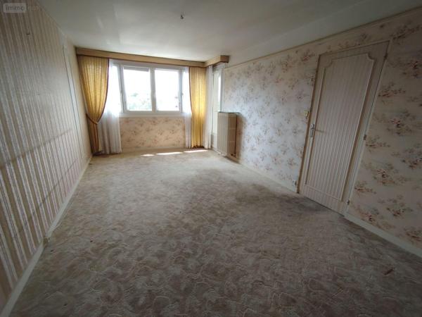 Appartement à vendre à Allonnes dans la Sarthe (72700), ref : PB-1766