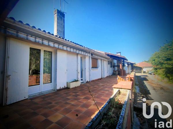 Immeuble à vendre 230 m² Agmé