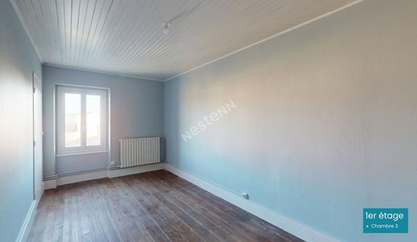 Maison situé au sud de louhans et ses 157 arcades proche de L'autoroute A6 et A39