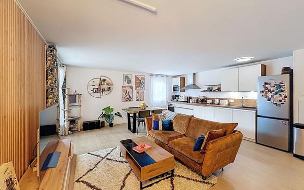 Appartement à vendre    3 pièces • 67,56 m2 Guyancourt