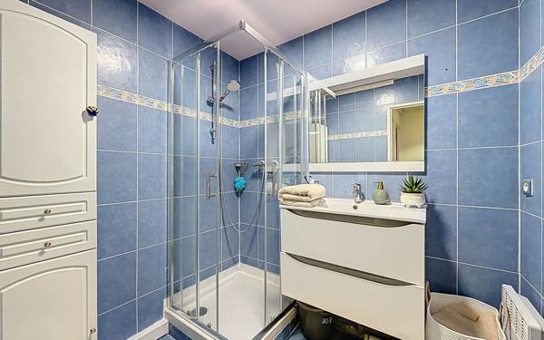 Appartement à vendre    3 pièces • 67,56 m2 Guyancourt