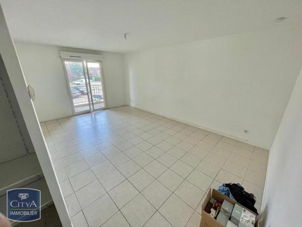 Appartement à louer 2 pièces 47.74m² Béthune (62400)