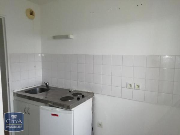 Appartement à louer 2 pièces 47.74m² Béthune (62400)