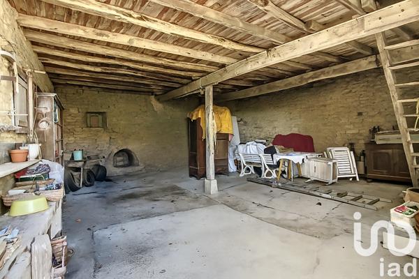 Maison à vendre 10 pièces 259 m² Villefagnan