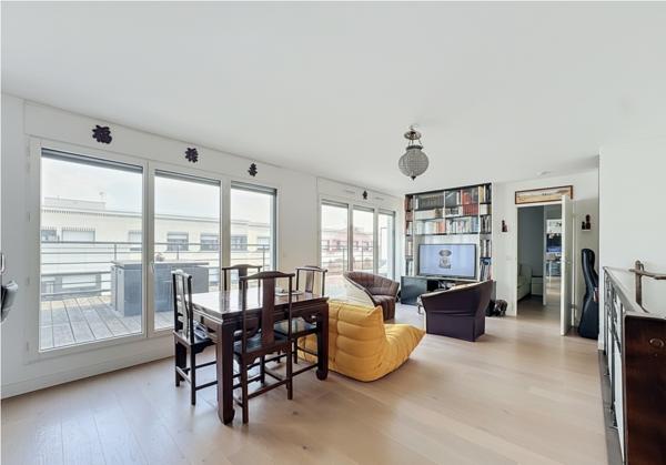 Duplex 5 pièces à vendre à Suresnes - Dernier étage avec terrasse