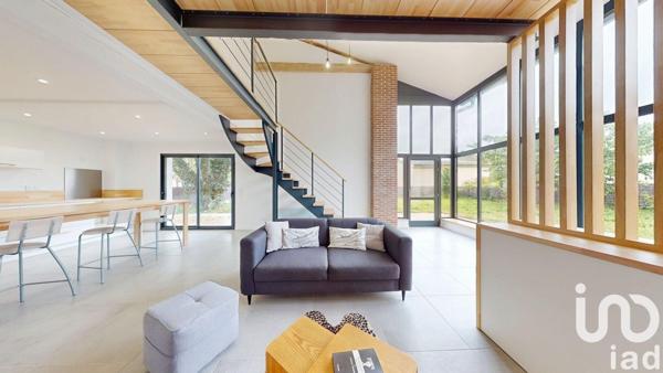 Maison traditionnelle 5 pièces de 126 m² à Garganvillar (82100)