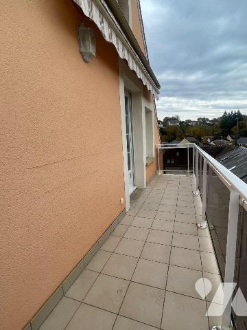 A ACHETER sen plein c?ur du centre-ville de NOGENT LE ROTROU

Un charmant appartement situé d...