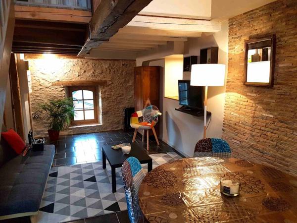 Immeuble ancien rénové  Idéal investissement locatif