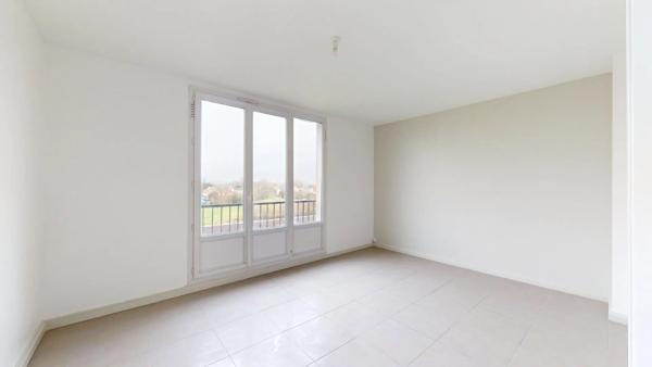 Location Appartement 3 pièces 57 m2 à Noisy-le-Grand